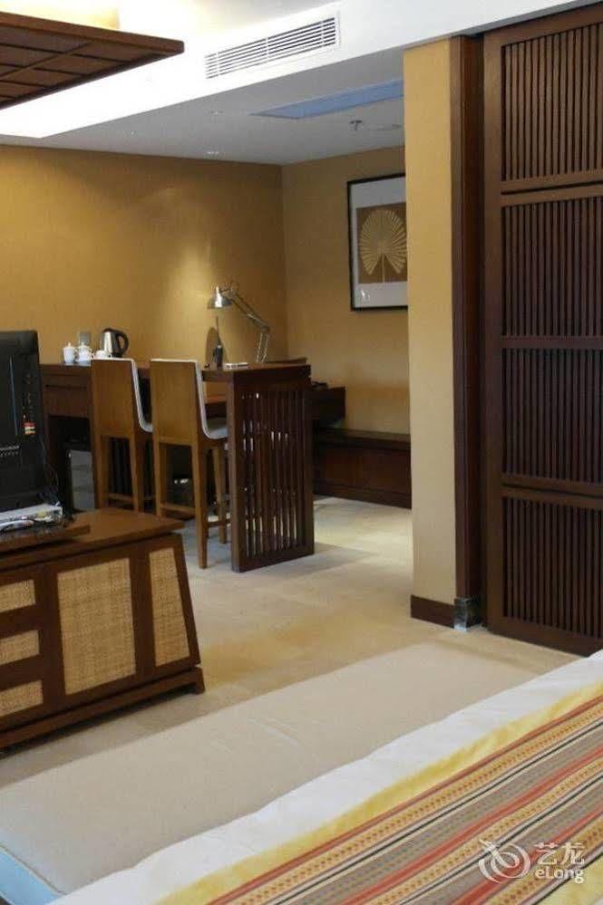 The Tang Hotel Hainan Mount Qixian Baoting Buitenkant foto